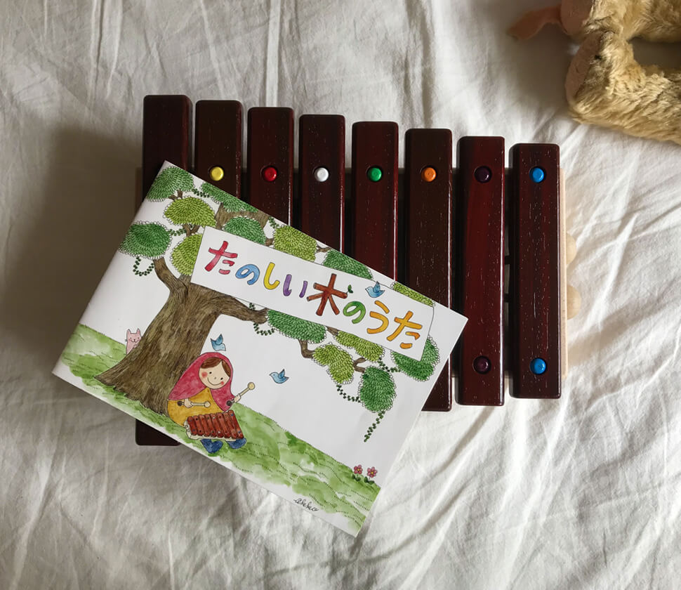 【3歳〜・店長レビュー】Mastro Geppetto『GRILLO（グリッロ）』（口コミ＆商品紹介） 楽器玩具