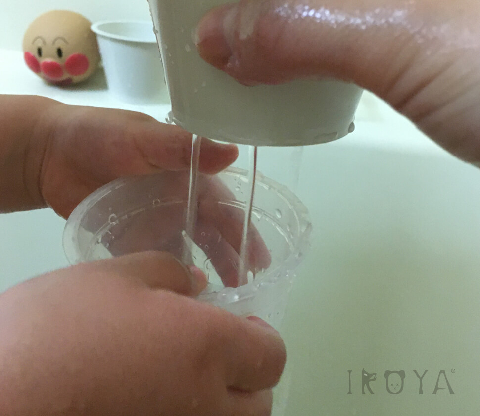 カップ（牛乳パック・プリン・ヨーグルト・アイス）を使ったシャワーの作り方