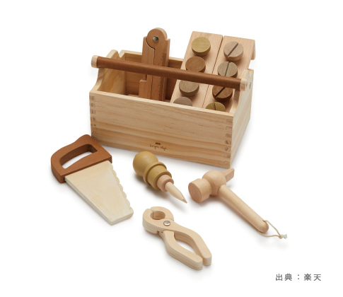 木製の『工具・大工さんごっこ』のおもちゃの参考画像（７）