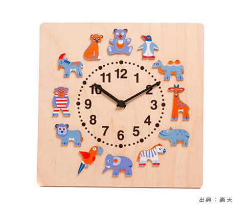 生き物などが描かれた『知育時計・時計玩具』の参考画像（１）