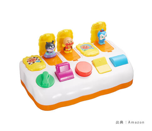 プラスチック製の『押しボタン・スイッチ・コンセント』おもちゃの参考画像（４）