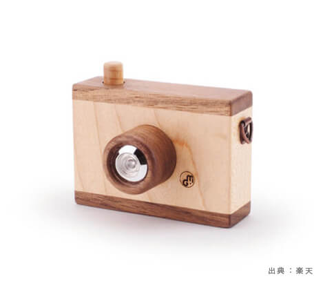 木製の『カメラ』おもちゃの参考画像（４）