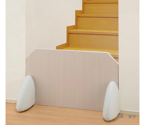 『据え置き式ベビーゲート』の参考画像（４）