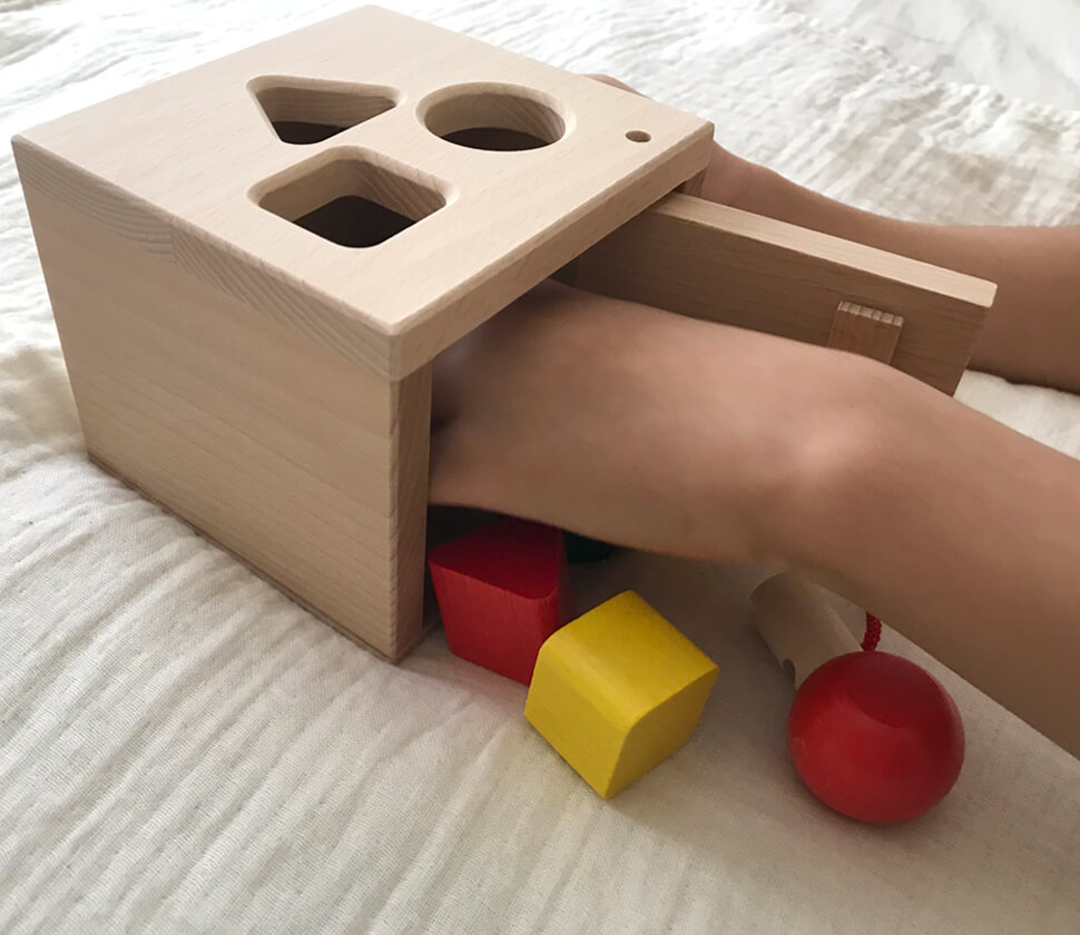 木のおもちゃ ドイツ 木製 知育玩具 キーボックス ＮＩＣ社 送料無料